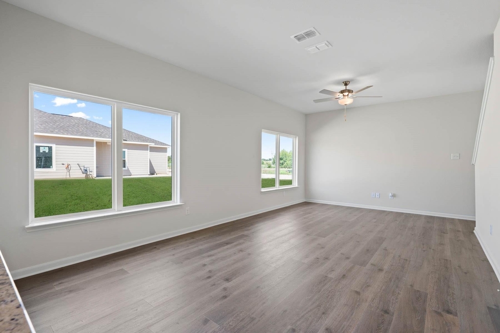 8444 White Wolf Trail - Photo 4