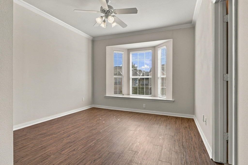 2529 Champagne Drive - Photo 20