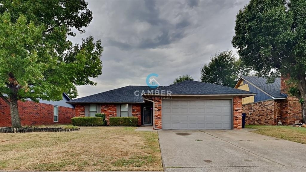 13233 Eastridge Drive - Photo 0