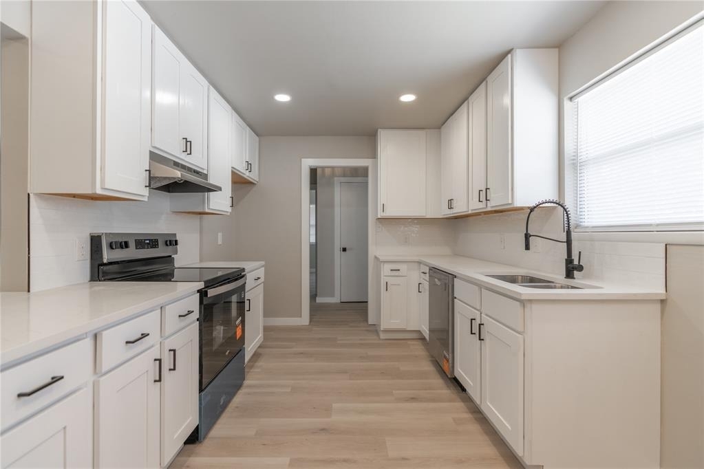 3929 Nw 59th Street - Photo 1