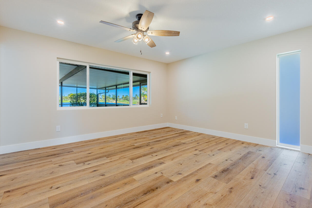 1425 Se Sunshine Avenue - Photo 11