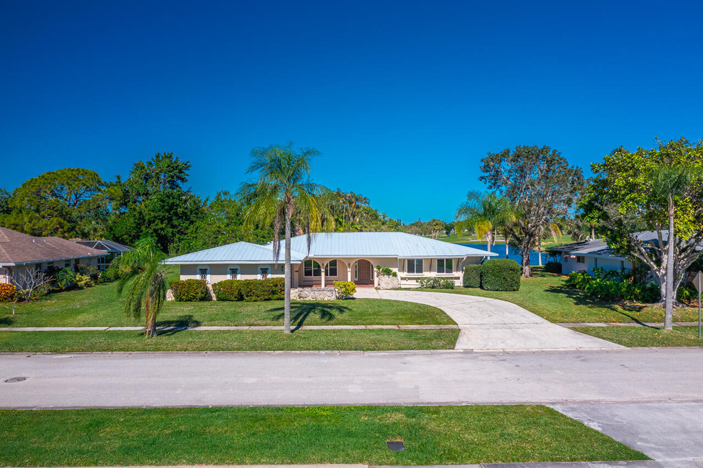 1425 Se Sunshine Avenue - Photo 38