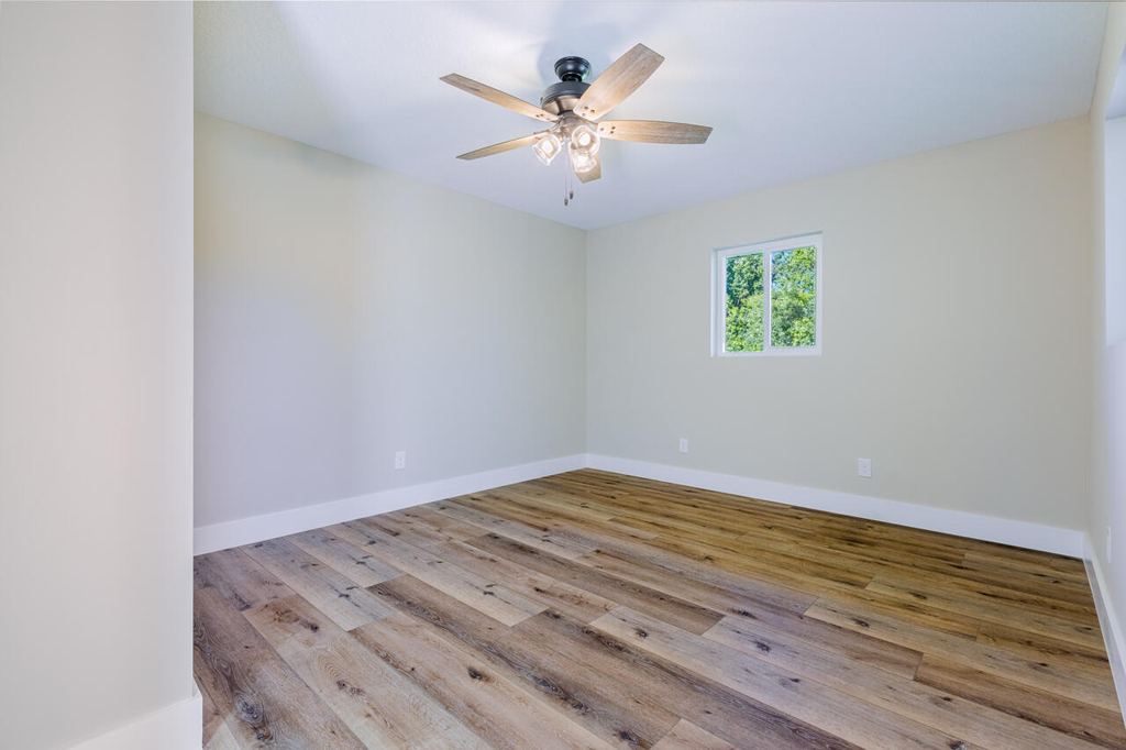 1425 Se Sunshine Avenue - Photo 21