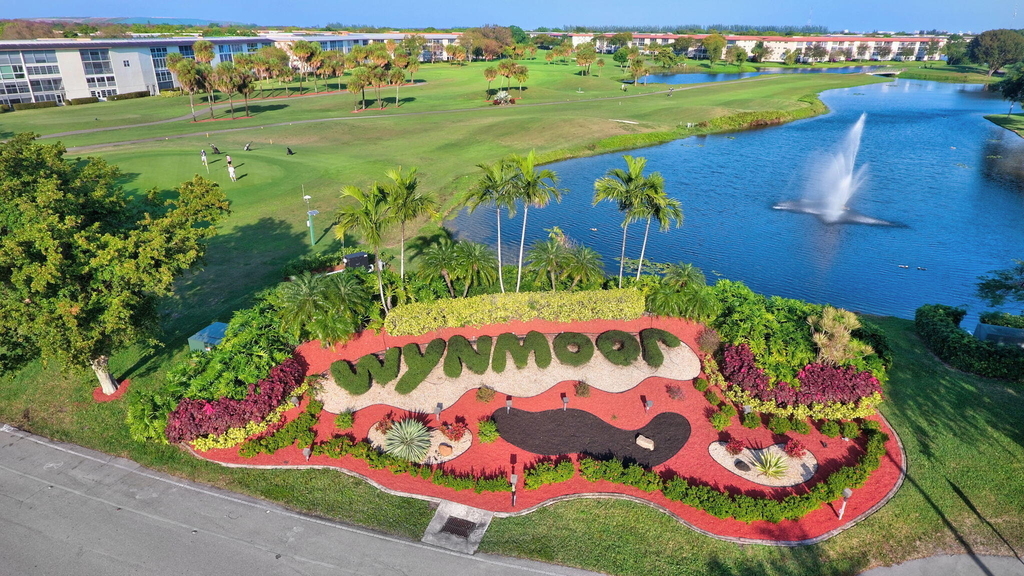 1903 Bermuda Circle - Photo 24