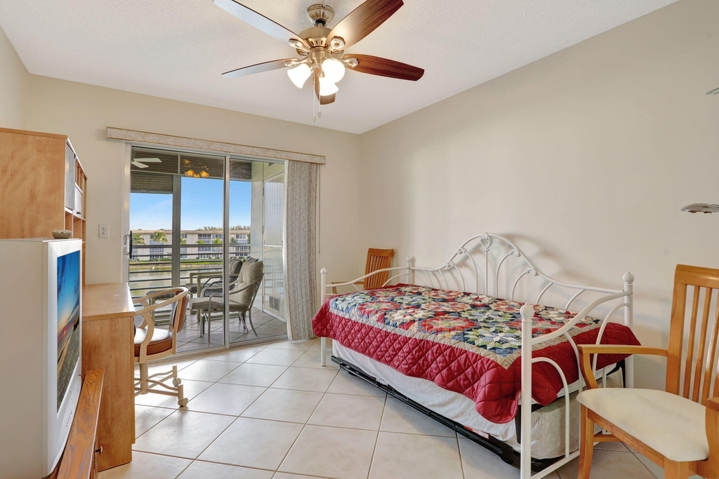 1903 Bermuda Circle - Photo 12