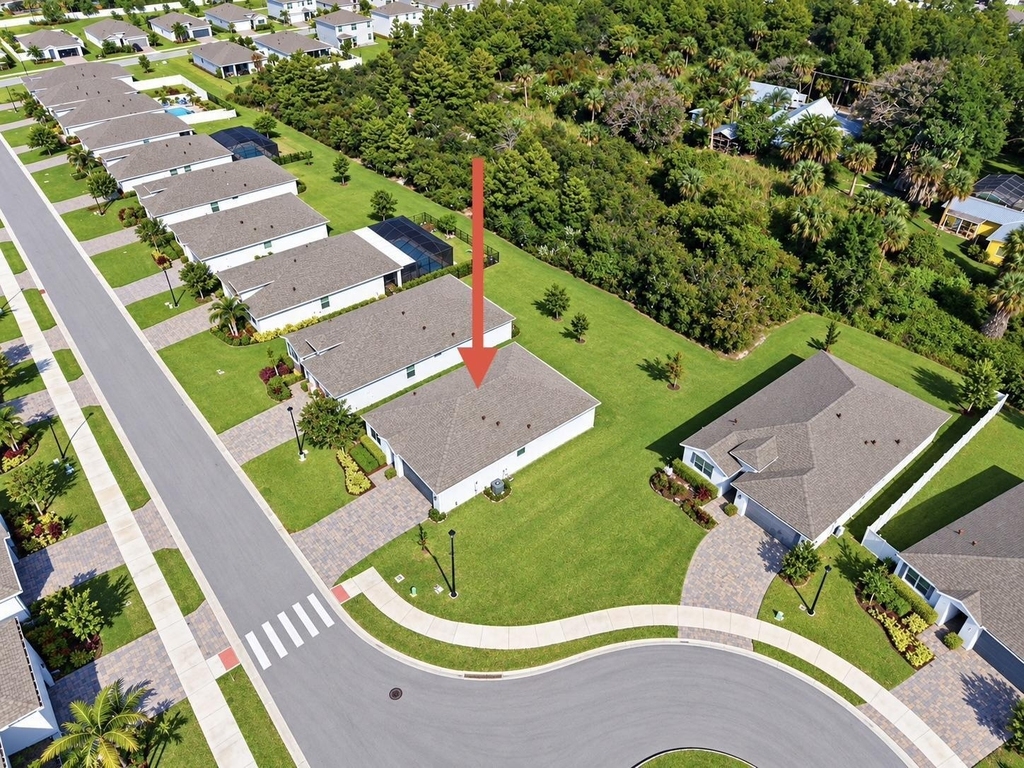 2005 Ne Ocean Dunes Drive - Photo 4