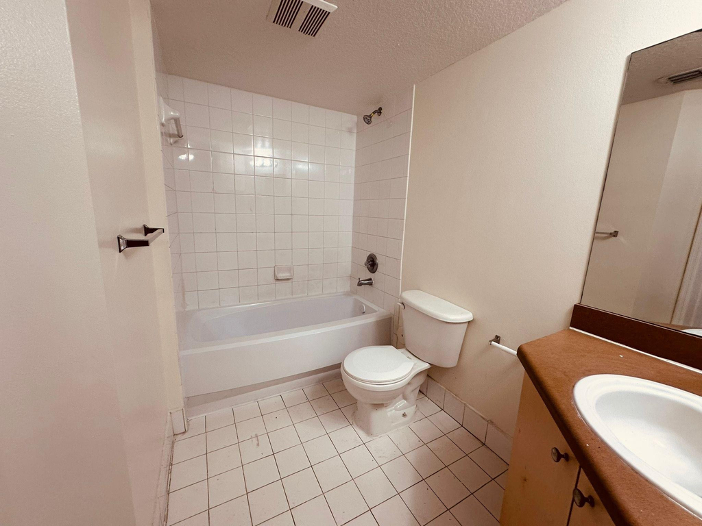 4131 San Marino Boulevard - Photo 6