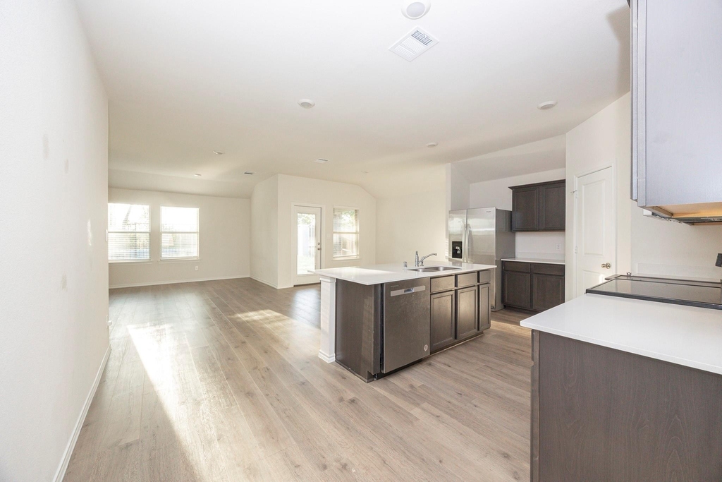 1503 Aleia Cove - Photo 13