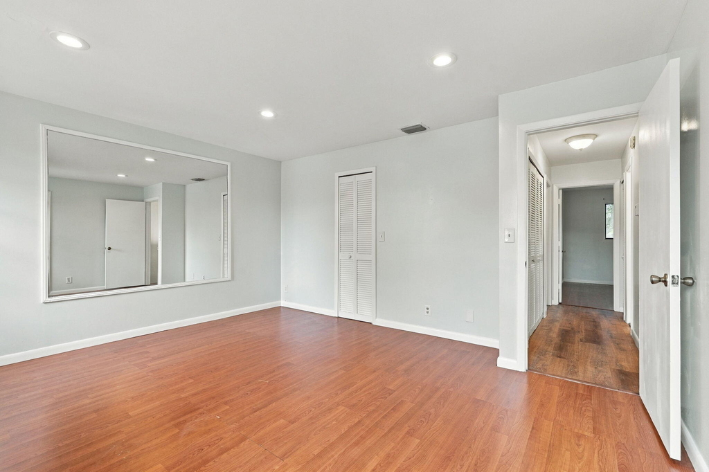 6180 Pine Tree Lane - Photo 11