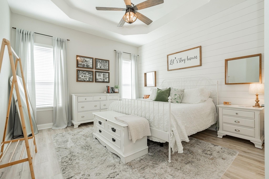 2620 Sabine Circle - Photo 6