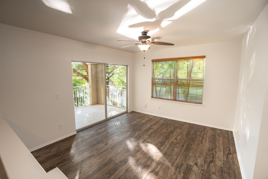 1865 Palm Cove Boulevard - Photo 8