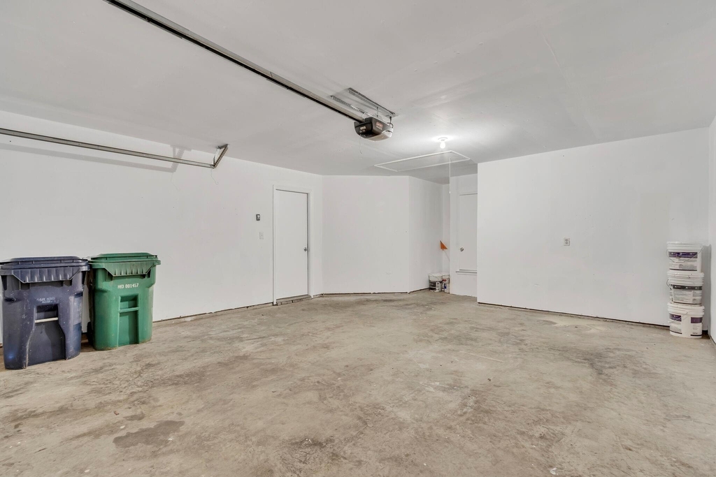 2920 Newport Avenue - Photo 21