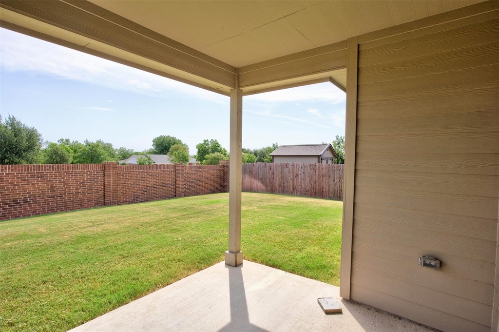 1203 Larkspur Lane - Photo 10