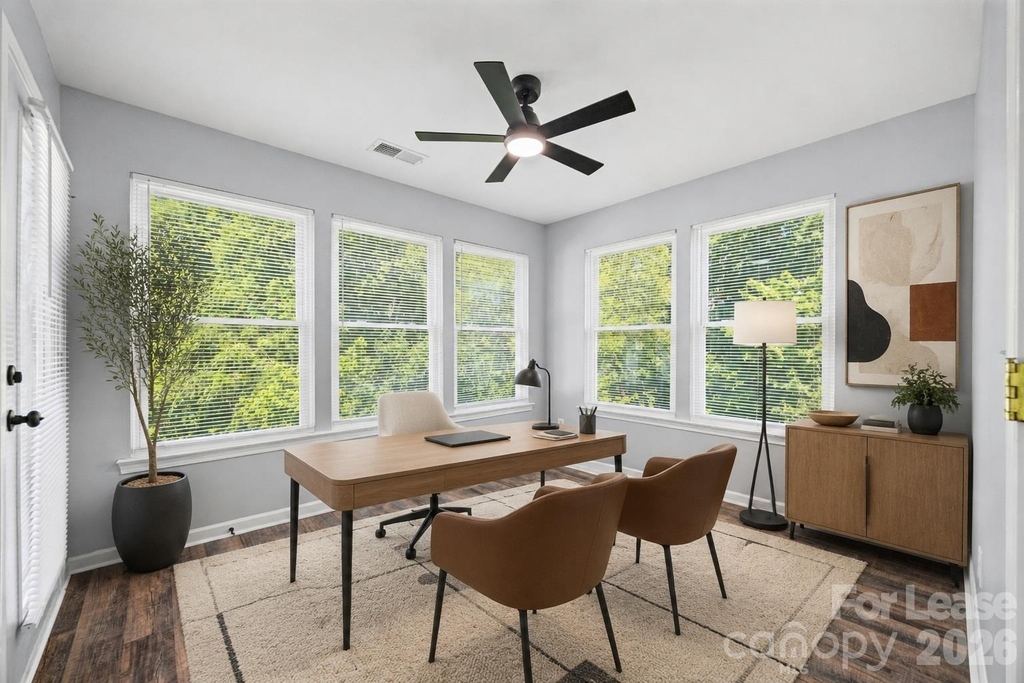 8119 Tremaine Court - Photo 11