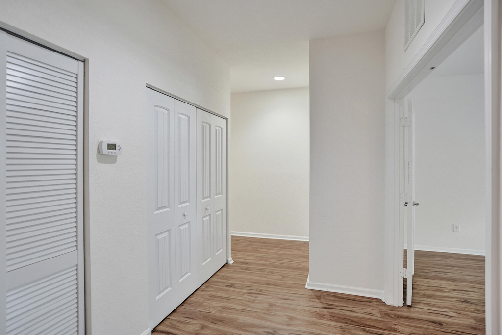 4234 N Dixie Highway - Photo 21