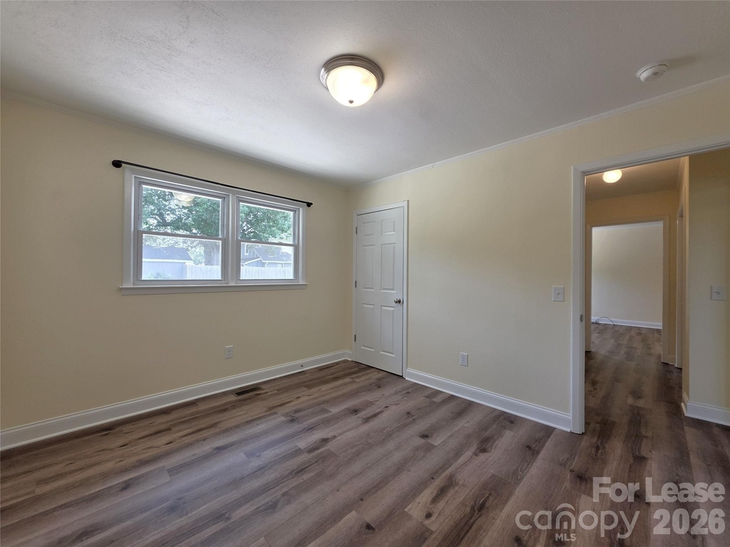 304 Crescent Street - Photo 7