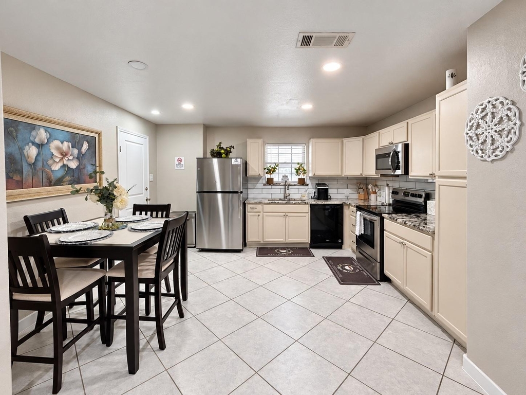 5125 Cloyce Court - Photo 7