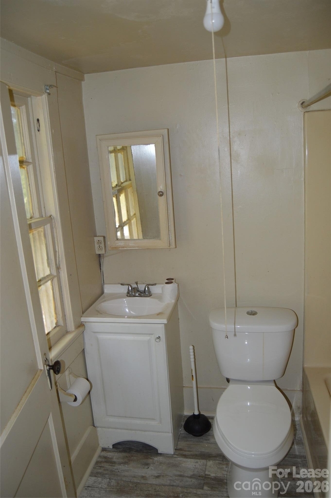 247 N Main Street - Photo 8