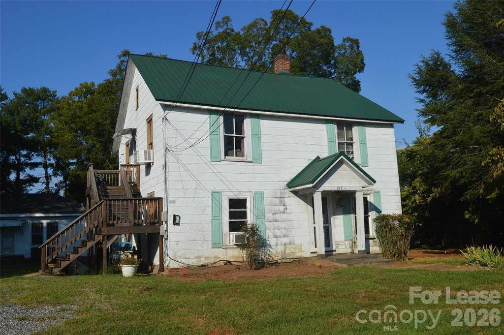 247 N Main Street - Photo 0