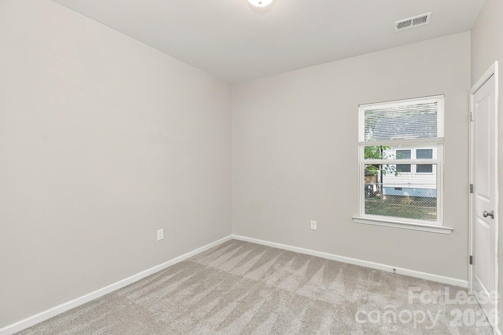 1023 N Ransom Street - Photo 7