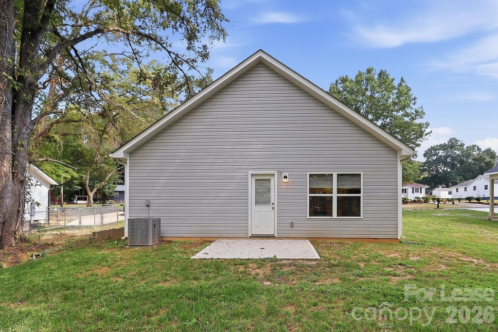 1023 N Ransom Street - Photo 9