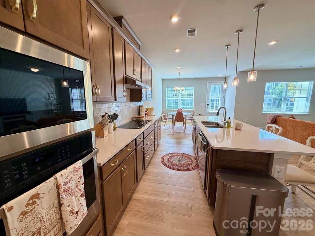 5826 Strathmore Court - Photo 32