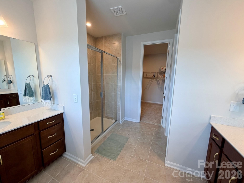 5826 Strathmore Court - Photo 18