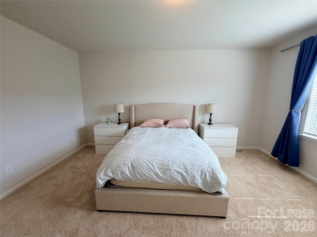 5826 Strathmore Court - Photo 14