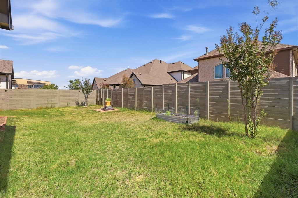 1816 Windy Lane - Photo 38