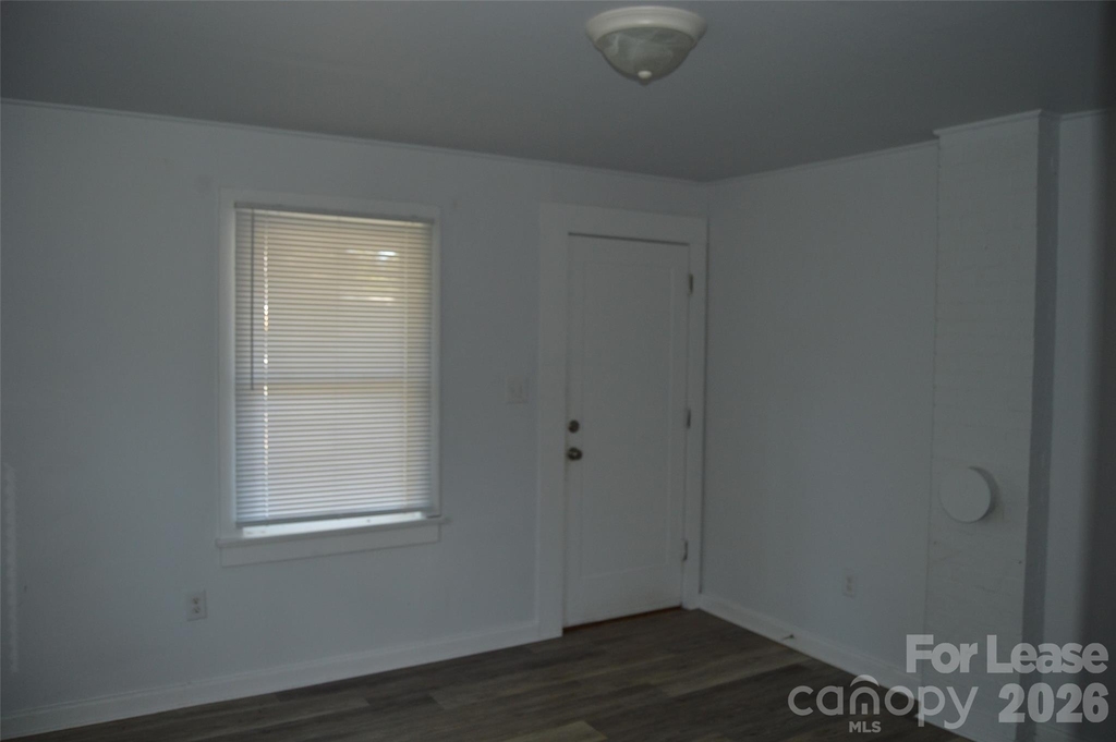517 Elm Street - Photo 1