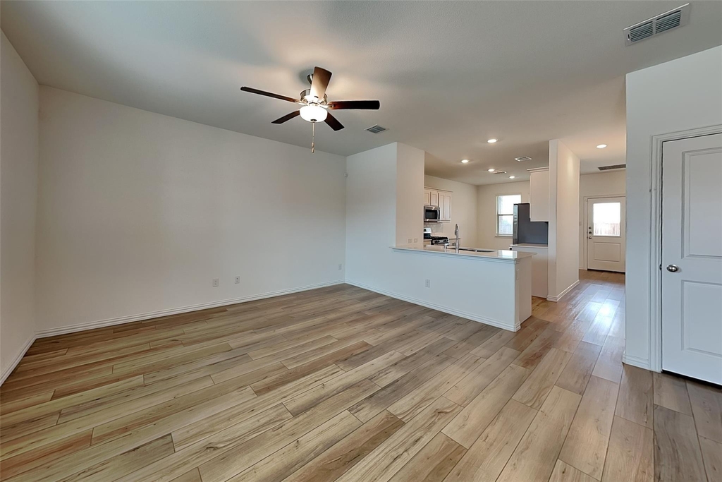 3409 Marino Drive - Photo 3
