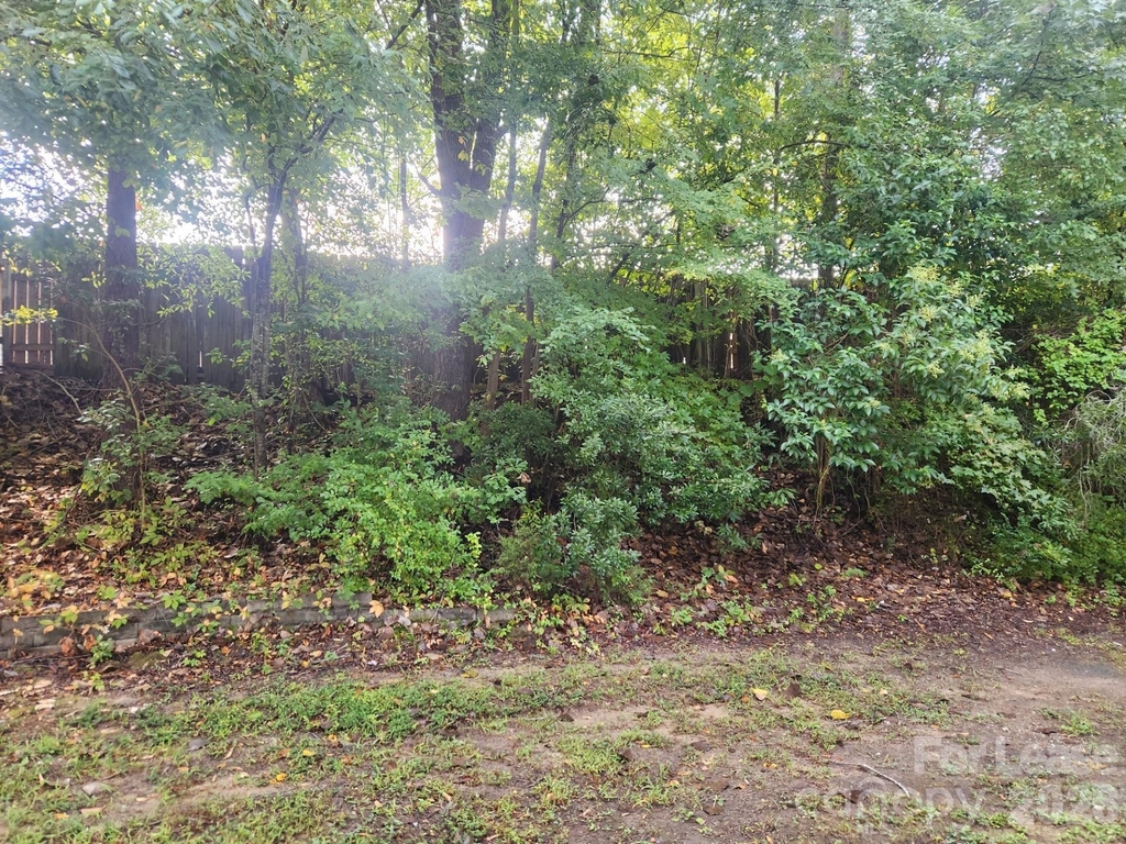 163 Pounds Avenue - Photo 10
