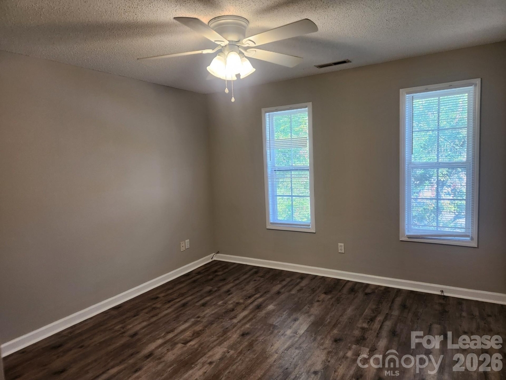 163 Pounds Avenue - Photo 7