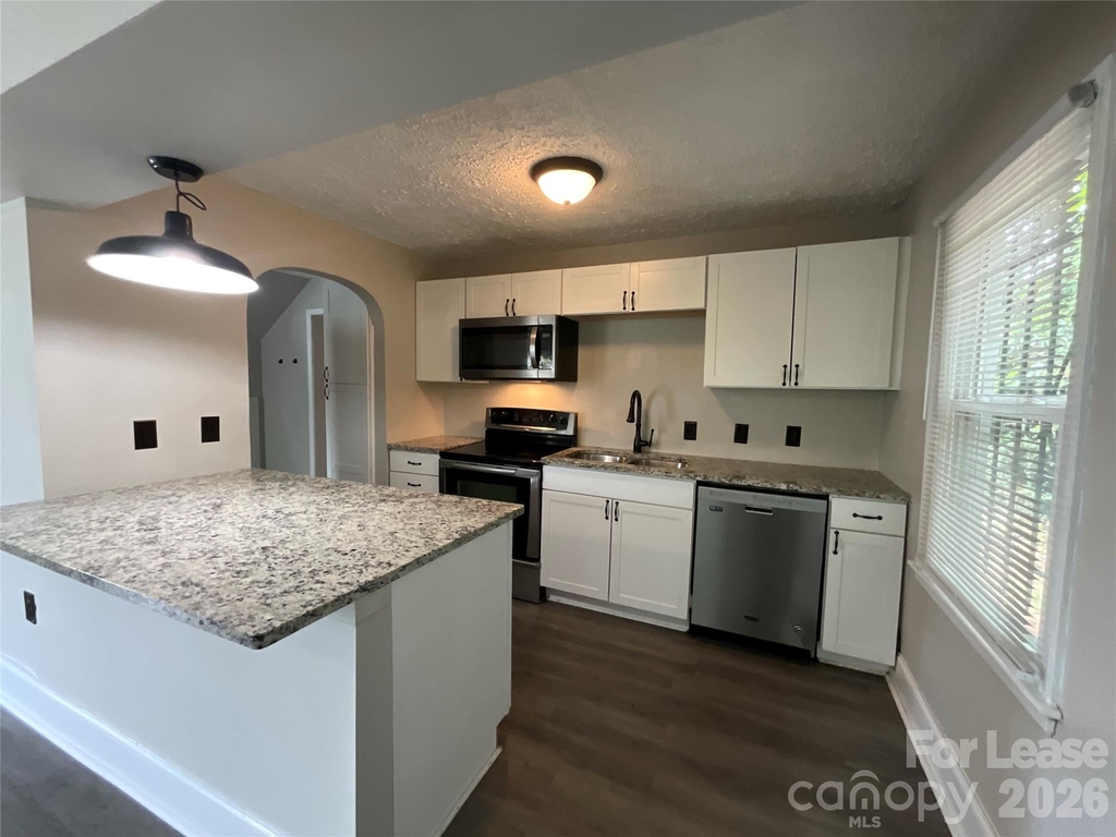 3905 Freedom Drive - Photo 3