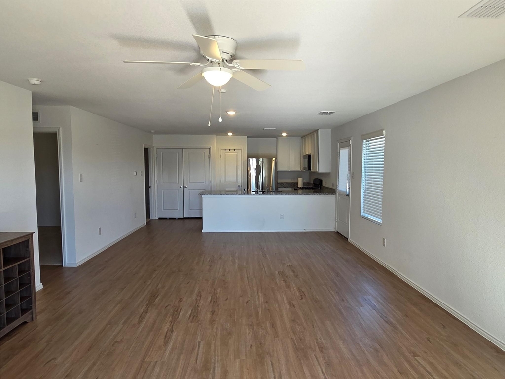 1001 Mountain Laurel Road - Photo 2