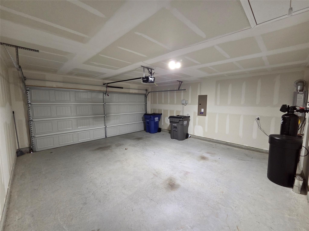 1001 Mountain Laurel Road - Photo 14