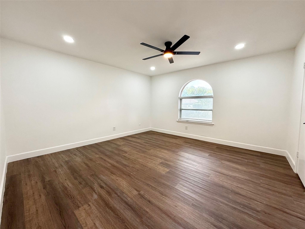 7563 Terry Drive - Photo 8