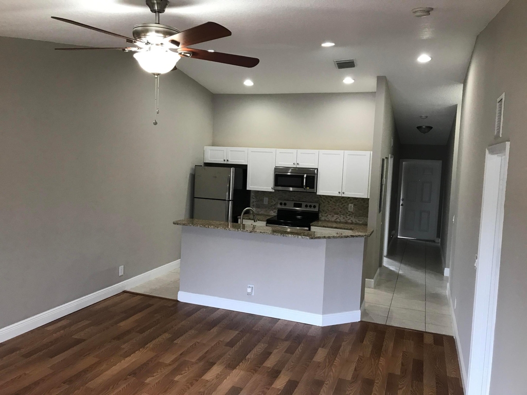 4552 Oak Terrace Drive - Photo 11