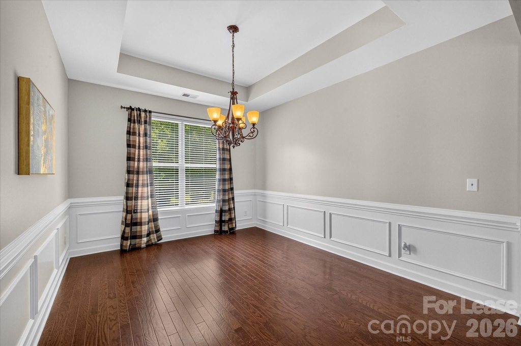 1030 Kaiser Way - Photo 9