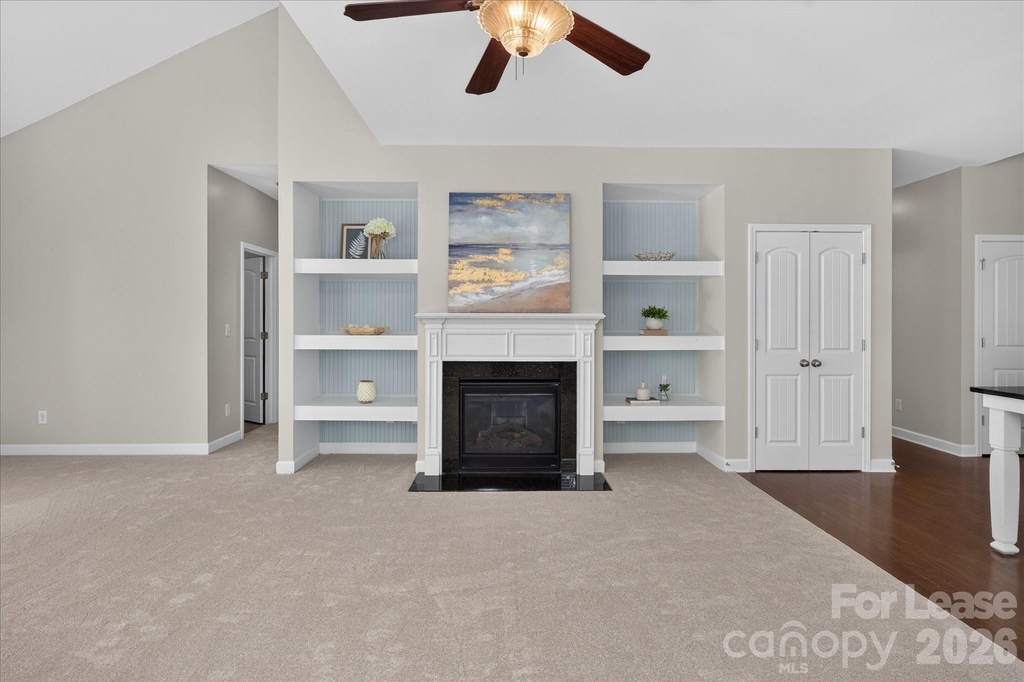 1030 Kaiser Way - Photo 19