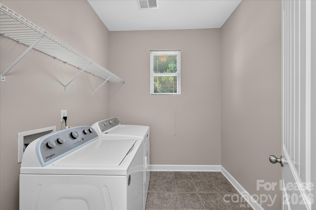 1030 Kaiser Way - Photo 29
