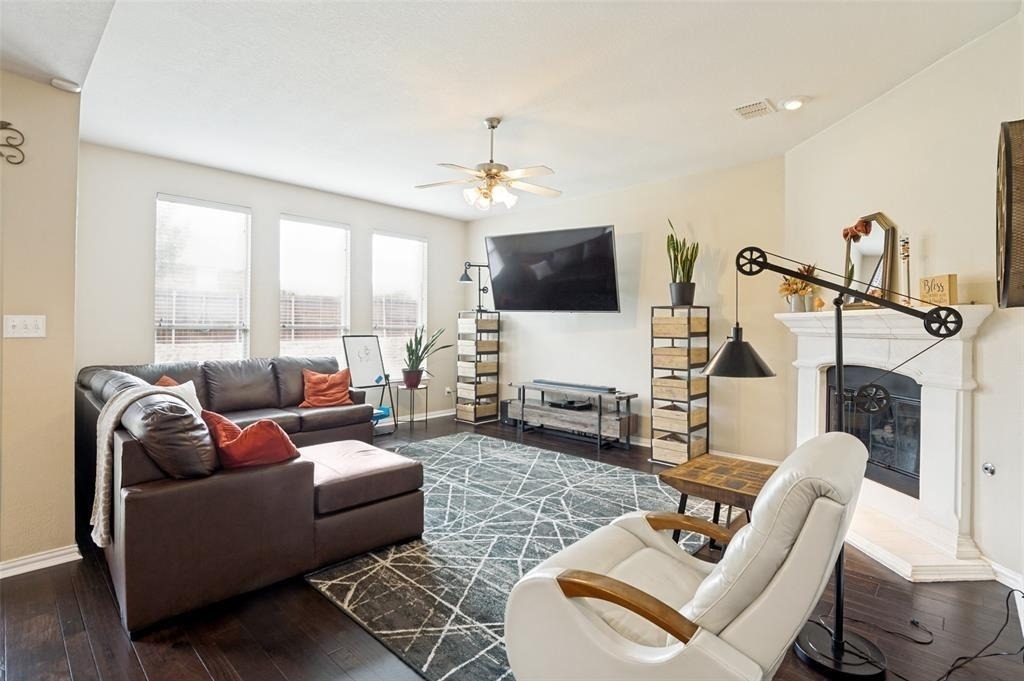 2641 Tradewinds Drive - Photo 4