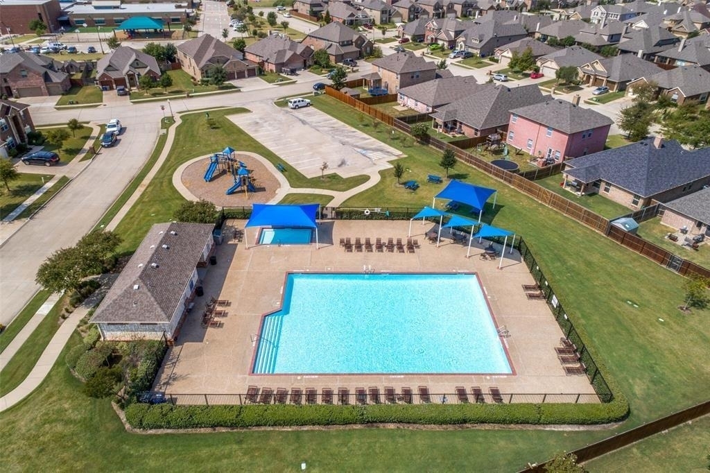 2641 Tradewinds Drive - Photo 2