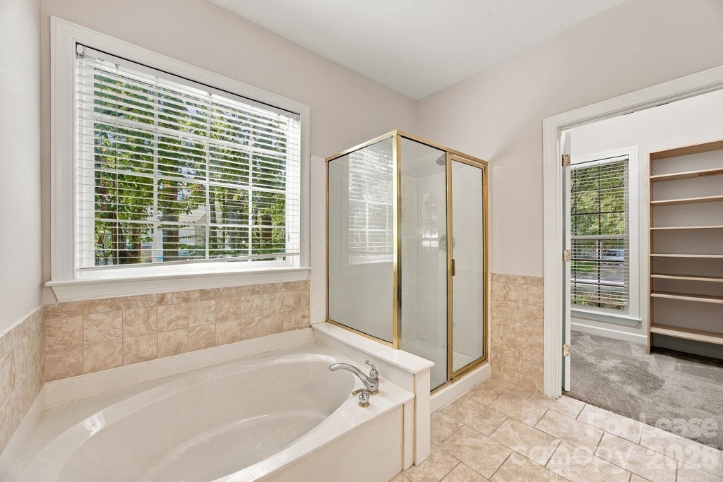 10825 Kenderly Court - Photo 17
