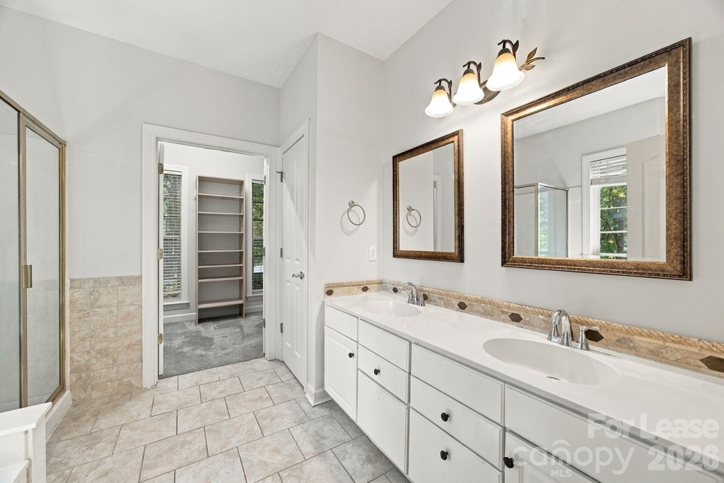 10825 Kenderly Court - Photo 16