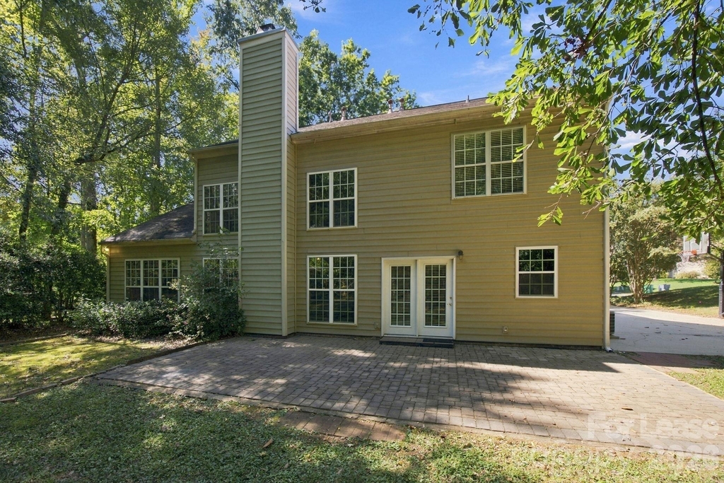10825 Kenderly Court - Photo 38