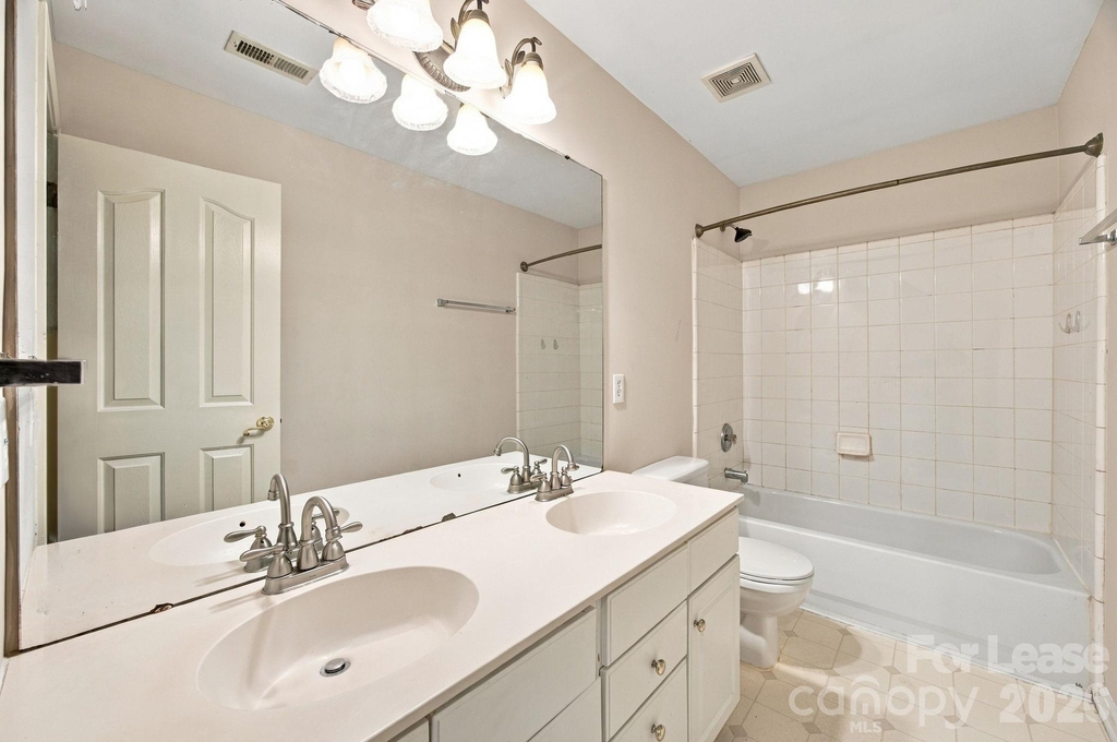 10825 Kenderly Court - Photo 25