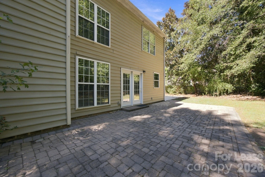 10825 Kenderly Court - Photo 36