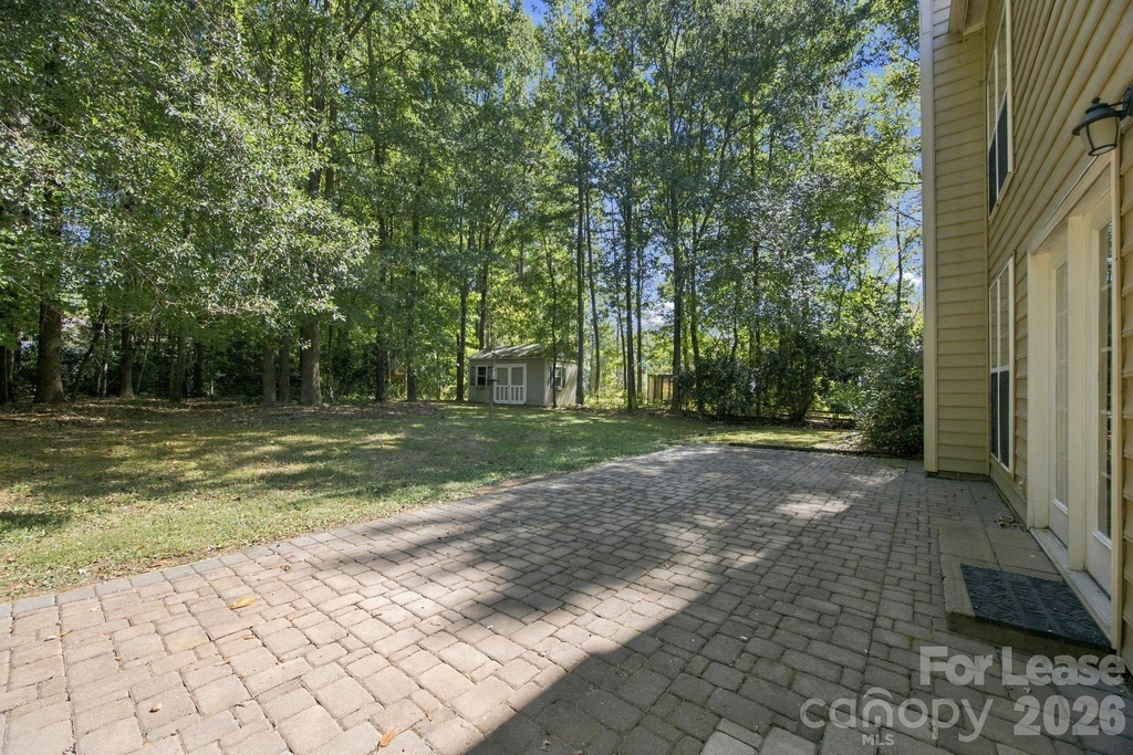 10825 Kenderly Court - Photo 35