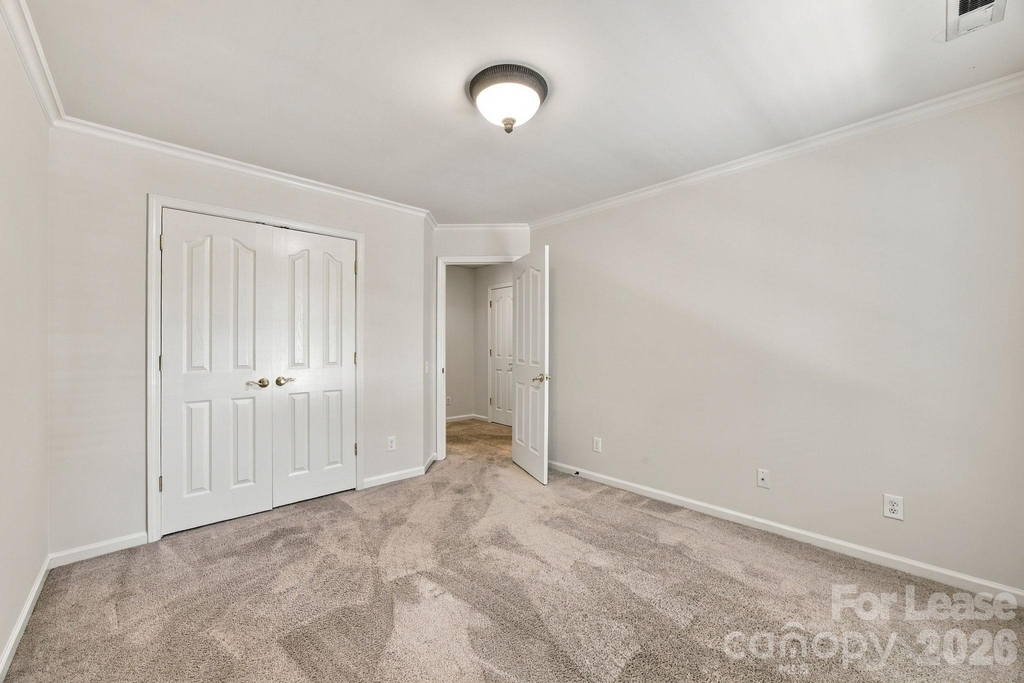10825 Kenderly Court - Photo 27